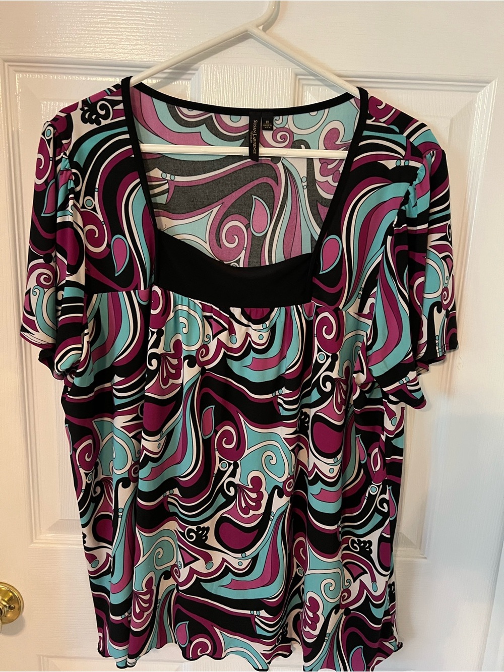 Susan Lawrence Swirl-Print Scoop Neck Top - Black, Teal & Magenta